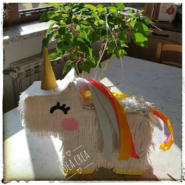 Pignatta Unicorno grande (47x39cm), rosa