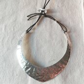 collana "Punta" in piastra di alluminio