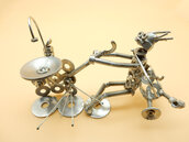 idraulico,regalo tubista, idraulico artistico ,scrap metals,scultura idraulico made in italy Metal sculpture arredamento casa tubista