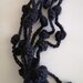 Collana lana nera ad uncinetto con cipollotti