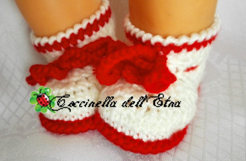 Stivaletti Neonato Uncinetto Fatto A Mano – Bianco – Taglie 0-3, 3-6, 6-12 Mesi – Carrozzina
