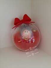 Mini doll natalizia in sfera plexiglass