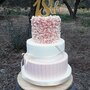 Torta finta: compleanno rosa antico, così elegante e raffinato. 