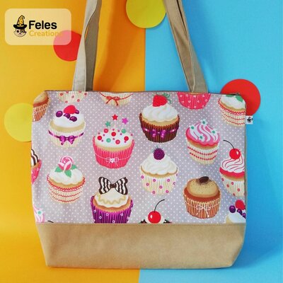 Borsa a spalla “Deliziosi cupcake" Borsa a spalla “Deliziosi cupcake"