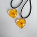 Collana con ciondolo resina ciondolo fiori ranuncolo giallo ciondolo fatto a mano collana fiori cuore san valentino