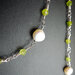 Collana rosario, con agata verde e perle di fiume naturali.