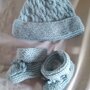 Completo cappello e scarpette neonato