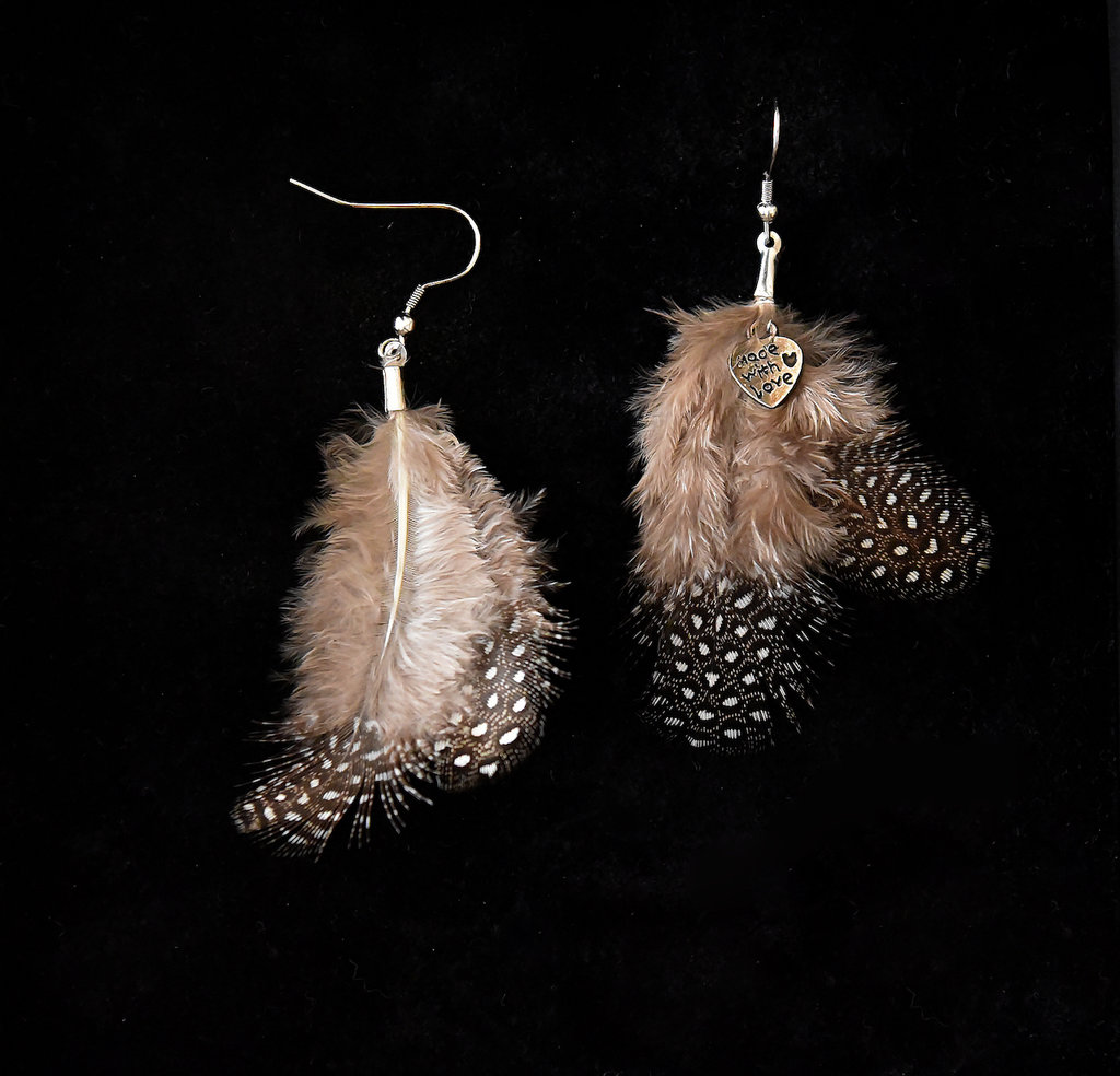 Orecchini pendenti in argento sterling con piume, acchiappasogni in stile Navajo, fatti a mano, da 2 pollici di lunghezza - Italia