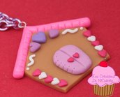 Collana gingerbread house rosa