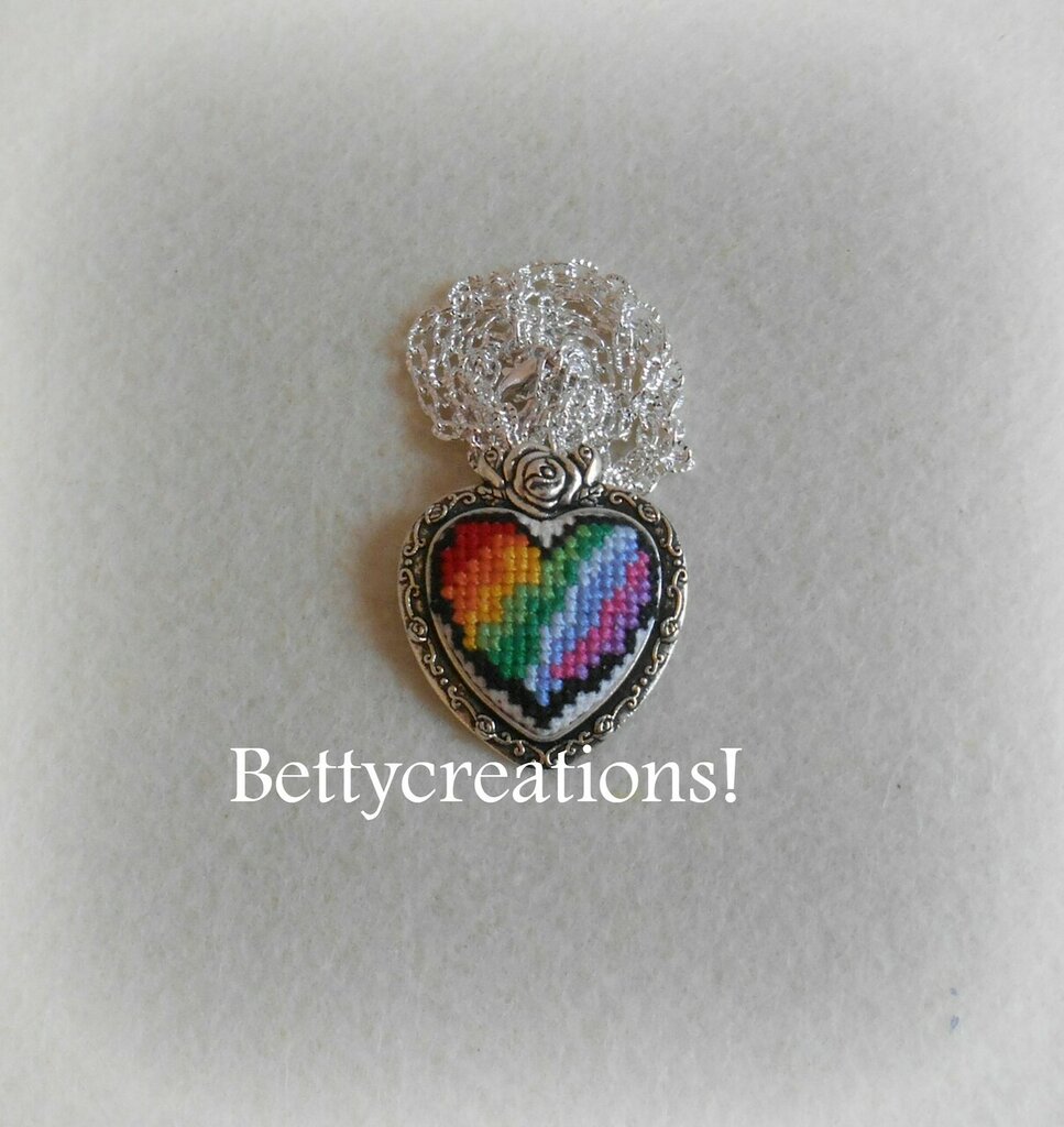 Collana Arcobaleno Gay Pride In Acciaio Inox 316L – Ciondolo Inclusivo Uomo Donna