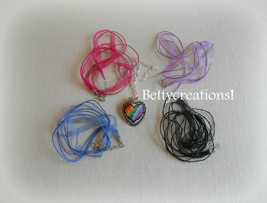 Set 12 Collane Elastiche Arcobaleno - Gomma, Regalo Per Ragazze E Donne - Foto 10