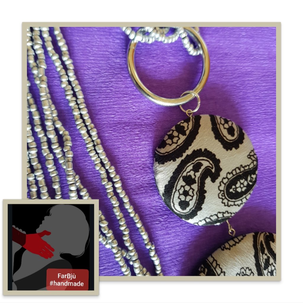 Avalaya Statement Collana Multifilo Con Perline Di Vetro Rosse E Chiusura In Legno - Lunghezza 60 Cm, Gioiello Boho Chic