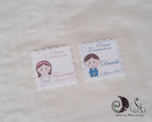 Etichette bambolina prima comunione Card Art personalizzabili quadrate smerlate 5cm bimba e bimbo