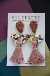 orecchini multicolore _Carnival_ in fimo forme creative con frange rosa  _092_