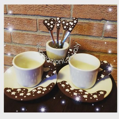Tazzine decorate con pandistelle Tazzine decorate con pandistelle