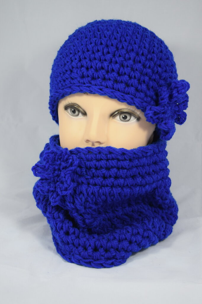 Cappello e scaldacollo donna misto lana irrestringibile blu elettr