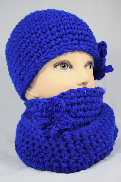 Cappello e scaldacollo donna misto lana irrestringibile blu elettr