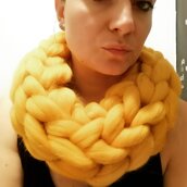 Wooly Infinity scarf Lana Gigante 100% merino - Chunky wool Lana Merino 21,5 micron Color Tuorlo d'uovo