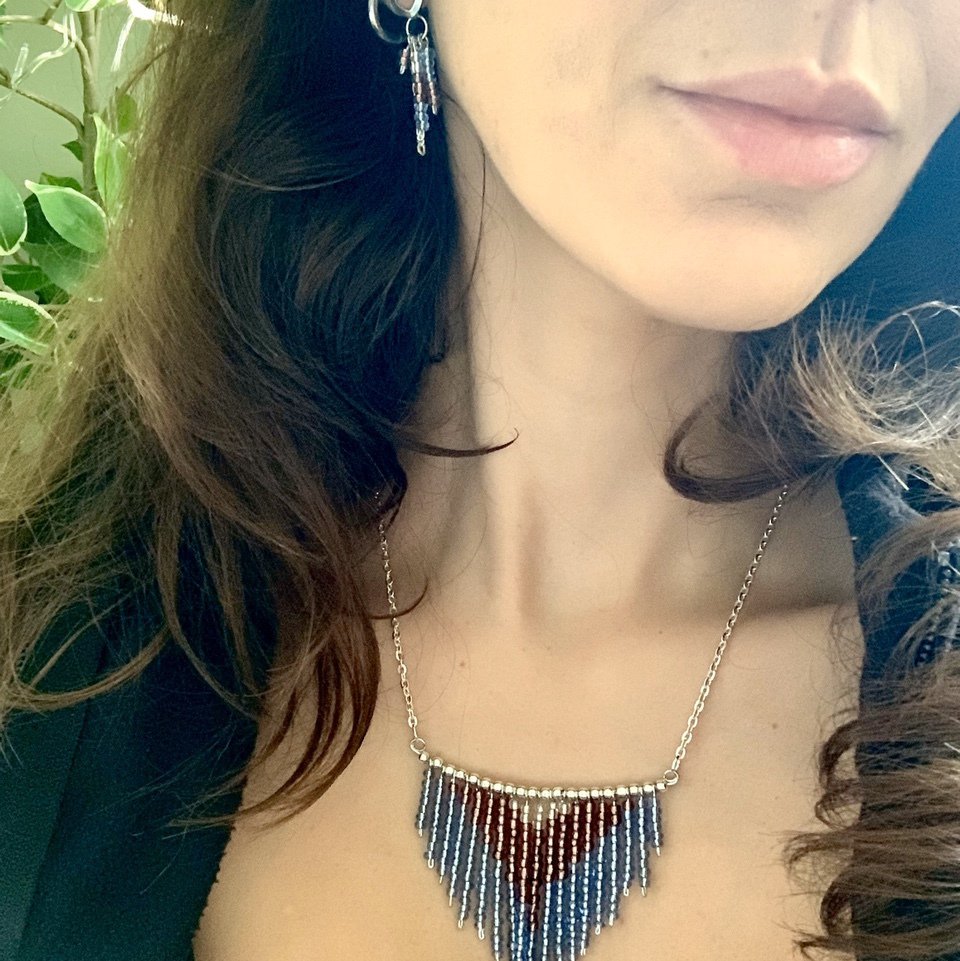 Etniche, Originale, Collana Asimmetrica Da Catene Di Bronzo E Gli Anelli Con Rosa E Turchese E Verde Perline Stile Boho Design Di Gioielli 164971023