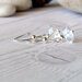 Piccoli orecchini pendenti con diamanti Herkimer. Orecchini artigianali, idea regalo, Orecchini da sposa