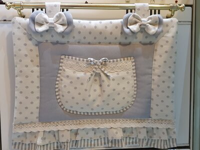 Copriforno romantico, Copri forno shabby chic a pois con fiocchi Copriforno romantico, Copri forno shabby chic a pois con fiocchi
