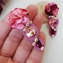 Orecchini soutache floreali con perle e cristalli 