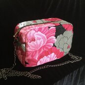 Borsa a tracolla Elegante Rosa/Argento/Nero fatta con tessuto Obi /Kimono Seta100% Interno ottime rifiniture 
