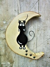Luna in legno con gatto arrampicato