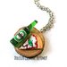 Collana vassoio con pizza margherita con basilico e birra - collana pranzo - idea regalo kawaii