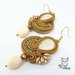 Orecchini pendenti soutache con goccia e perline