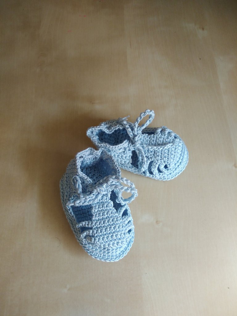 sandaletti neonato uncinetto