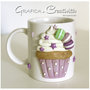 Tazza decorata con cupcake e macarons