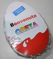 Torta di Pannolini Ovetto con sorpresa idea regalo originale utile nascita battesimo maschio femmina unisex cioccolatino