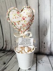 Vaso decorativo con cuore in stoffa stampata floreale. Frase IDEA REGALO CENTROTAVOLA Decorazione Allestimenti Home Decor