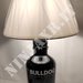 Lampada da tavolo artigianale da Bottiglia Gin Bulldog
