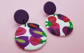 Orecchini fiori viola rosso stilizzati fimo tondi pasta polimerica 3