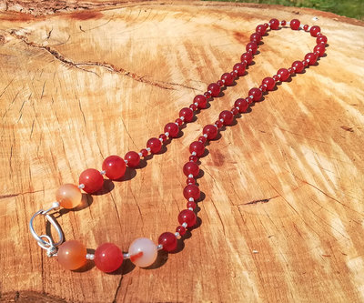 Perline Di Corniola Naturale Rossa 8mm NBEADS, 1 Filo Da Circa 50 Pezzi Per Creare Gioielli Fai Da Te