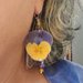 ORECCHINI pendenti con viola del pensiero vera bicolore viola scuro e giallo, orecchini floreali, per la primavera, orecchini leggeri