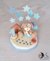 Cake topper cagnolino con cuccia e pappa con pioggia di stelle in scala di blu personalizzabile