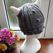 Cappello grigio in lana, fatto a mano, a forma di vichingo