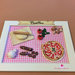 Quadretto raffigurante il tavolo di una pizzeria. Idea regalo.