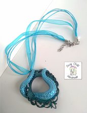 Collana con tentacolo azzurra