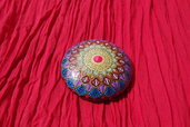 Pietra mandala  "Meditazione colorata"