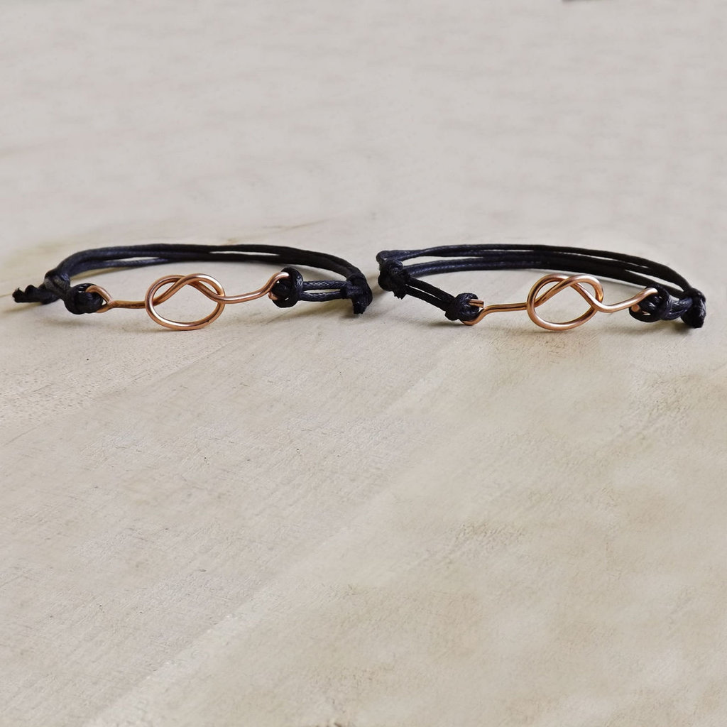 RIXERKOC 2 Pezzi Bracciali Coppia, Bracciale Nodo d'Amore Placcato in Oro 18K, Bracciale Infinito Donna Braccialetti Amicizia Regolabile Regalo per Coppia, Fidanzato, Amica