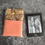 Porta Kindle con gatti neko porta fortuna e tasca in finta pelle arancione