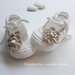 Scarpine bianche neonata/bambina con bordo e fiore ecru - Battesimo 