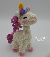 Piccolo unicorno amigurumi