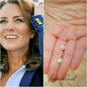 Orecchini perno Kate Middleton perla minimal regalo