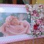 Cornice portafoto in plexiglas per nascita bimba, fiori e boccioli cuciti a mano