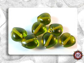 30 Perle vetro - colore Verde Acido - Cuore - 9 x 15 mm - Creazione Gioielli